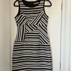 PENNYBLACK knee length sleeveless striped black and white dress. Size 4